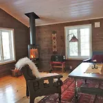 別荘 Three-bedroom In Sjusjøen