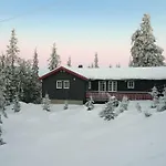 Three-bedroom In * Sjusjøen