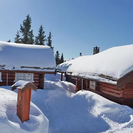 別荘 Three-bedroom In Sjusjøen