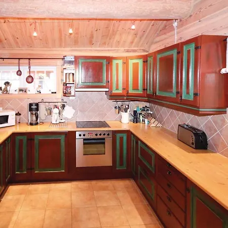 Three-bedroom In Sjusjoen