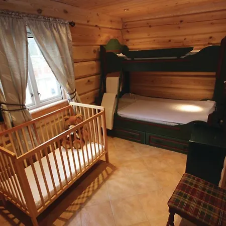 Three-bedroom In * Sjusjoen